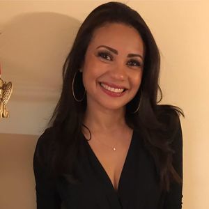 Meet your Posher, Tayza barata